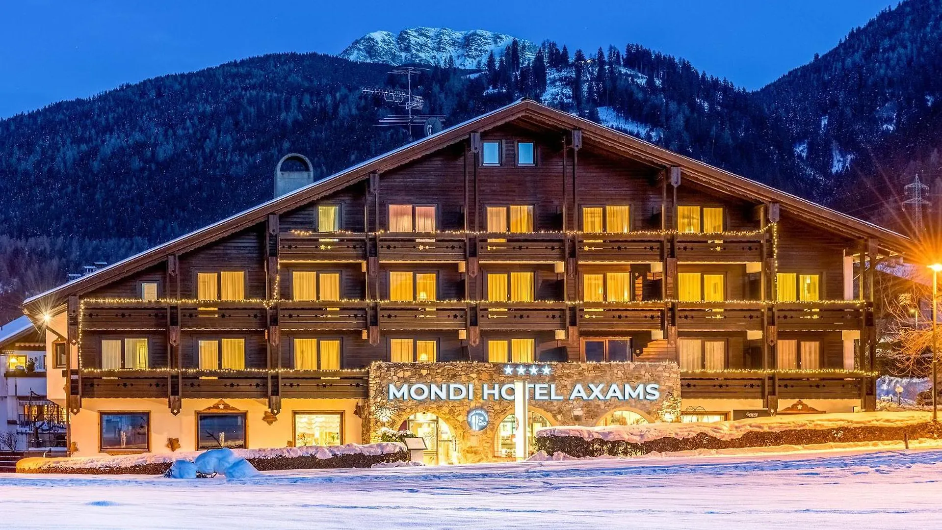 Mondi Hotel Axams 4*,