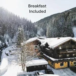 https://pension-lederergutl.saalbachhinterglemmhotels.com