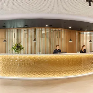 **** Hotel Nh Rakousko
