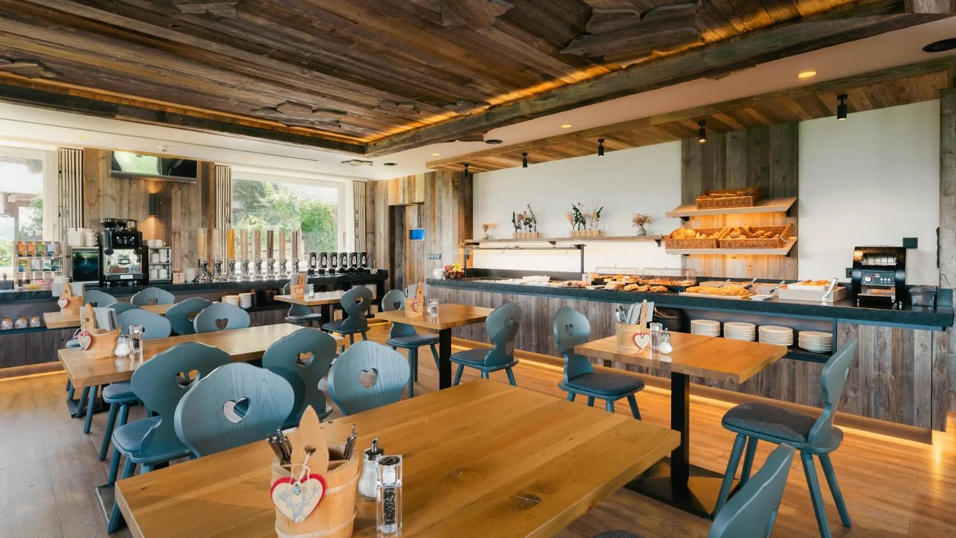 Mondi Hotel 阿克桑姆斯